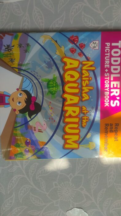 Naisha at the Aquarium